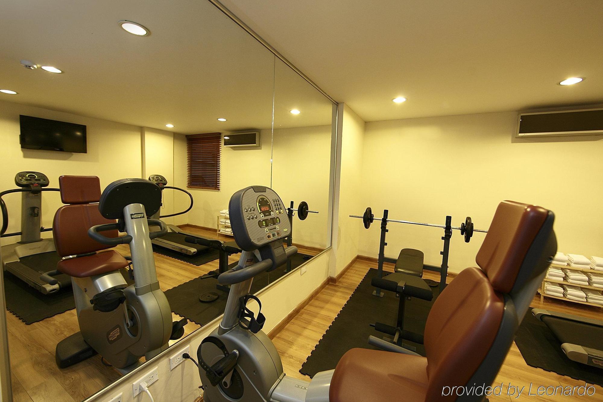Wyndham Garden Панама Сити Екстериор снимка