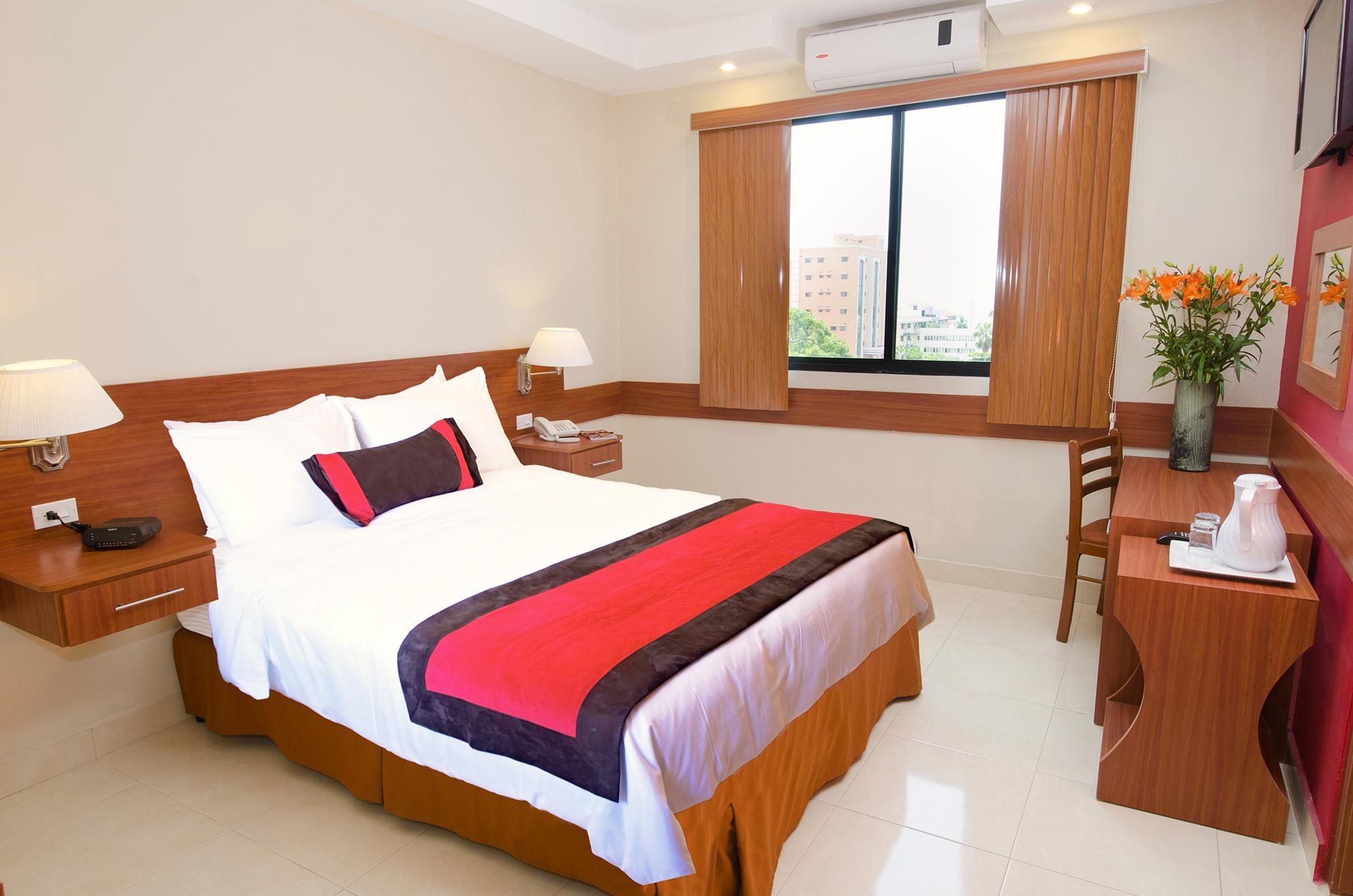 Wyndham Garden Панама Сити Екстериор снимка