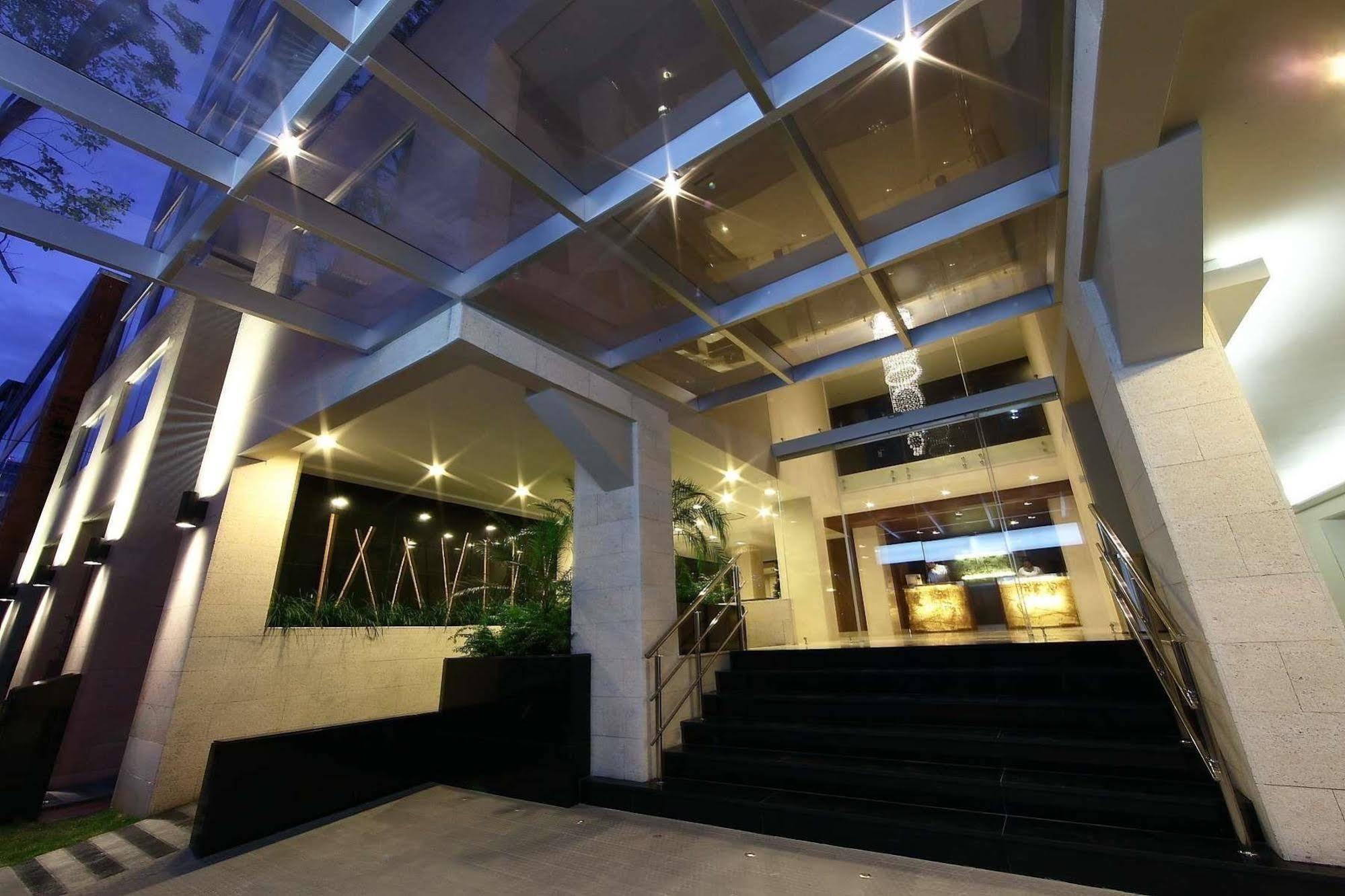 Wyndham Garden Панама Сити Екстериор снимка