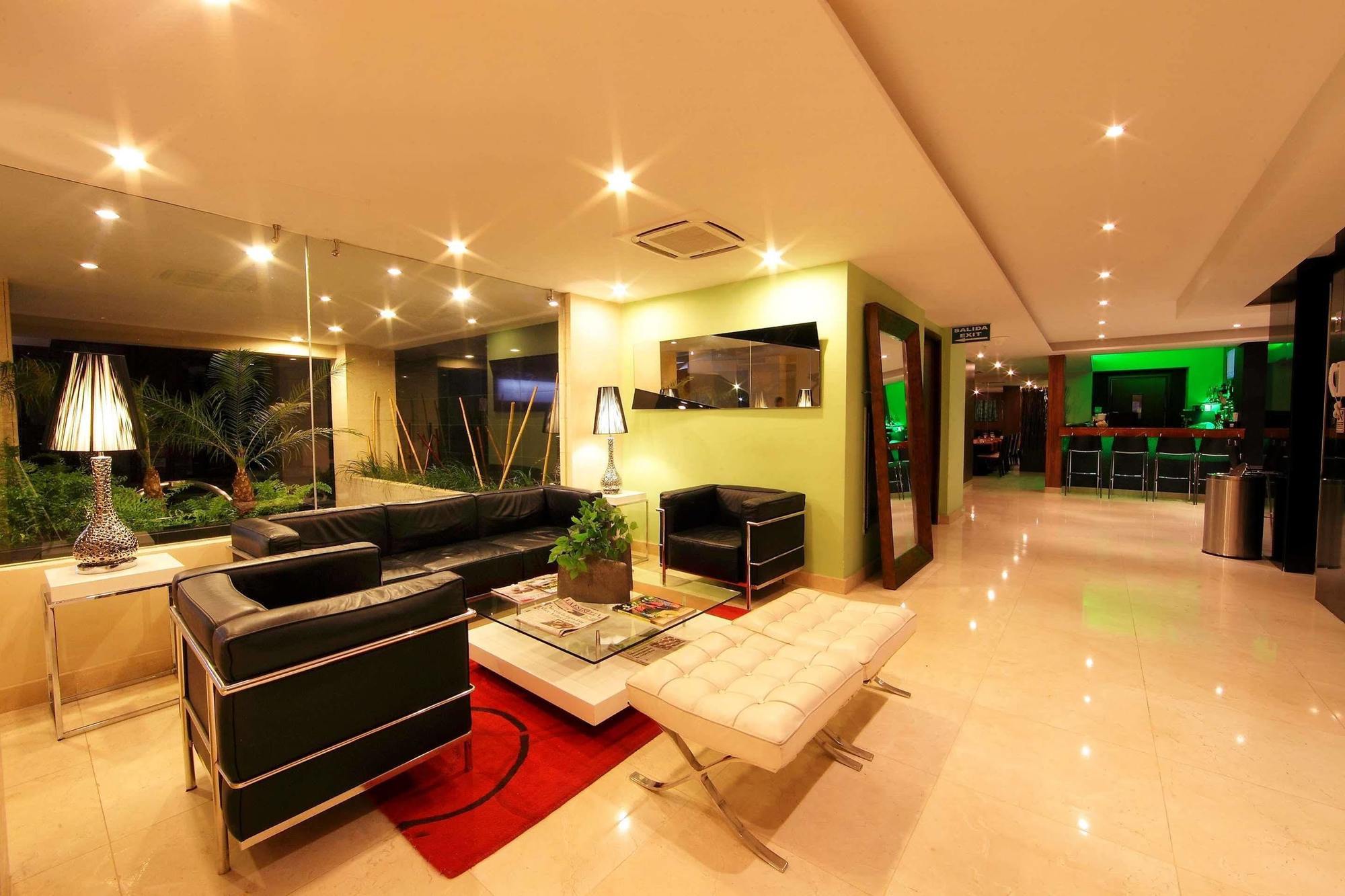 Wyndham Garden Панама Сити Екстериор снимка